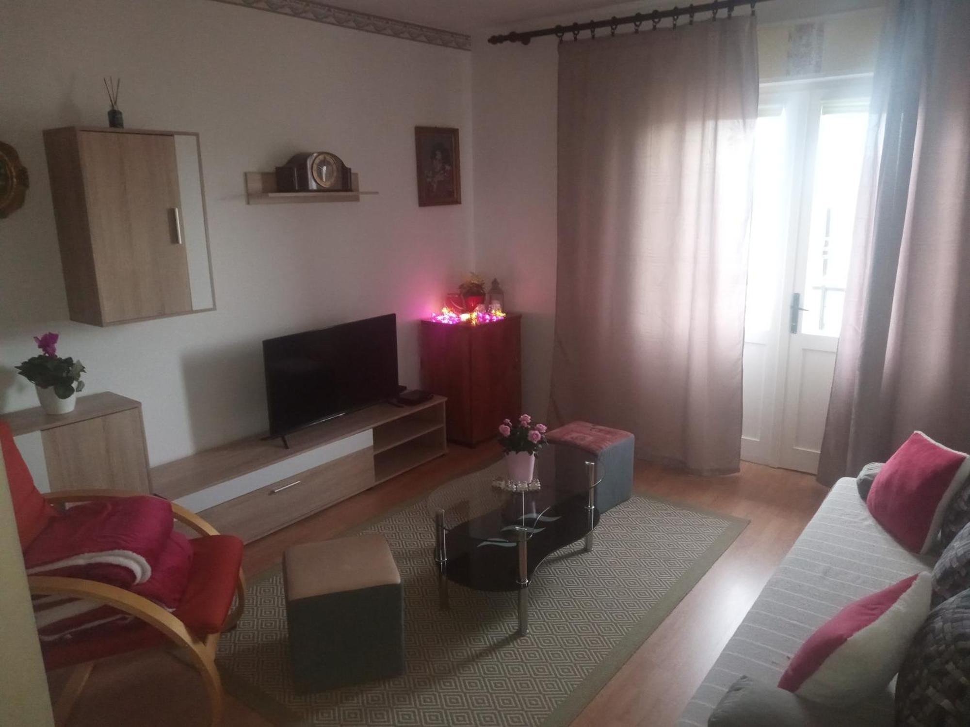 סנג' Apartman Petra מראה חיצוני תמונה